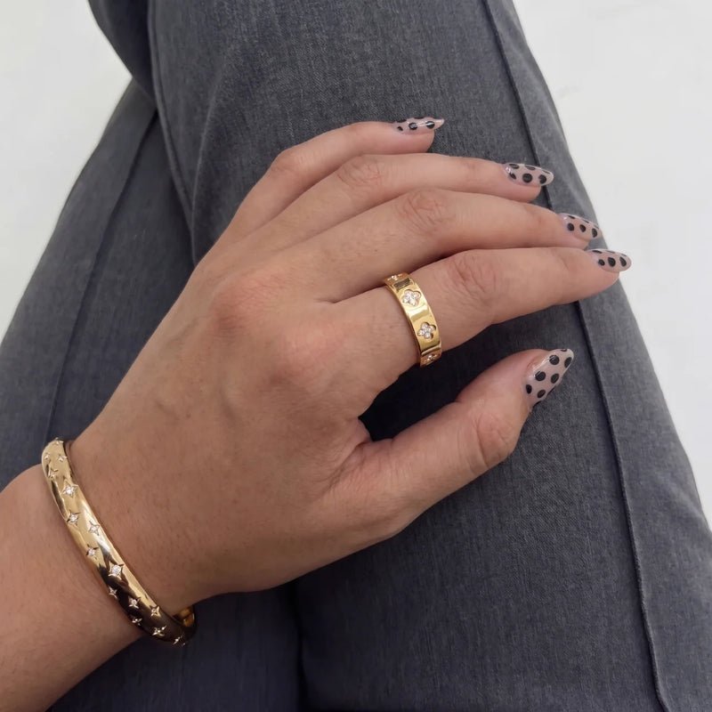 Ring Kleeblatt - Pavé Zirkonia Band Gold