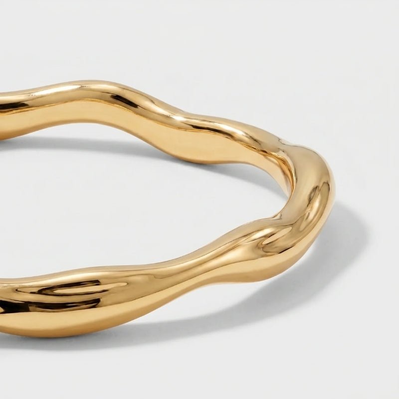 Wellenarmreif - Thea Gold